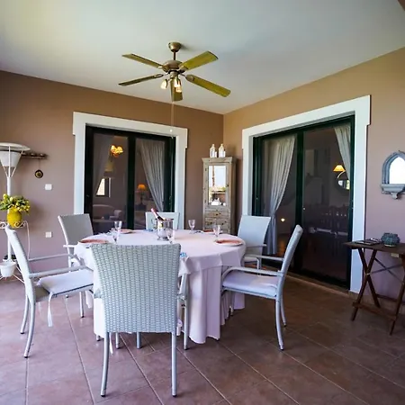 Villa Irene: θέα πισίνα, θέα θάλασσα Agioi